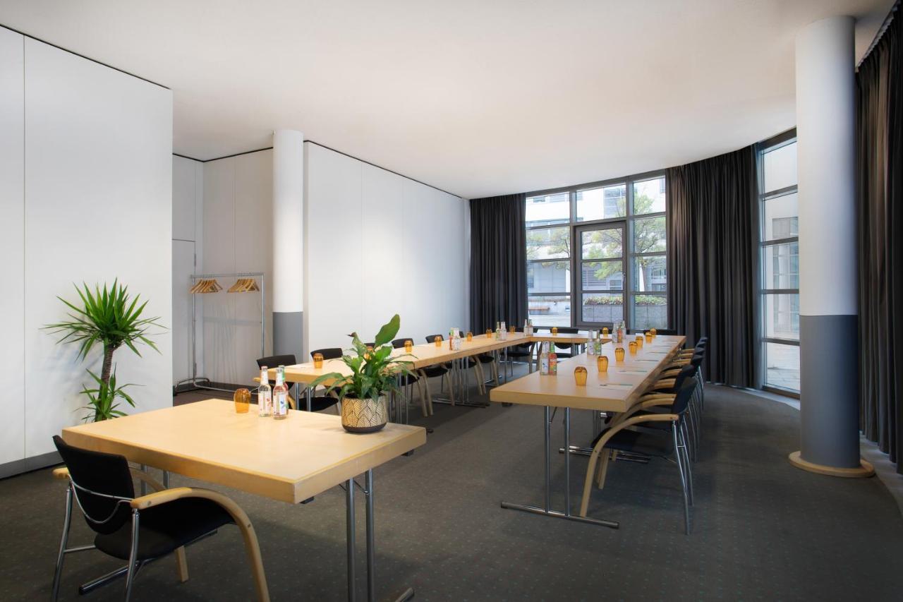 Four Munich Neue Messe Hotel Aschheim Luaran gambar