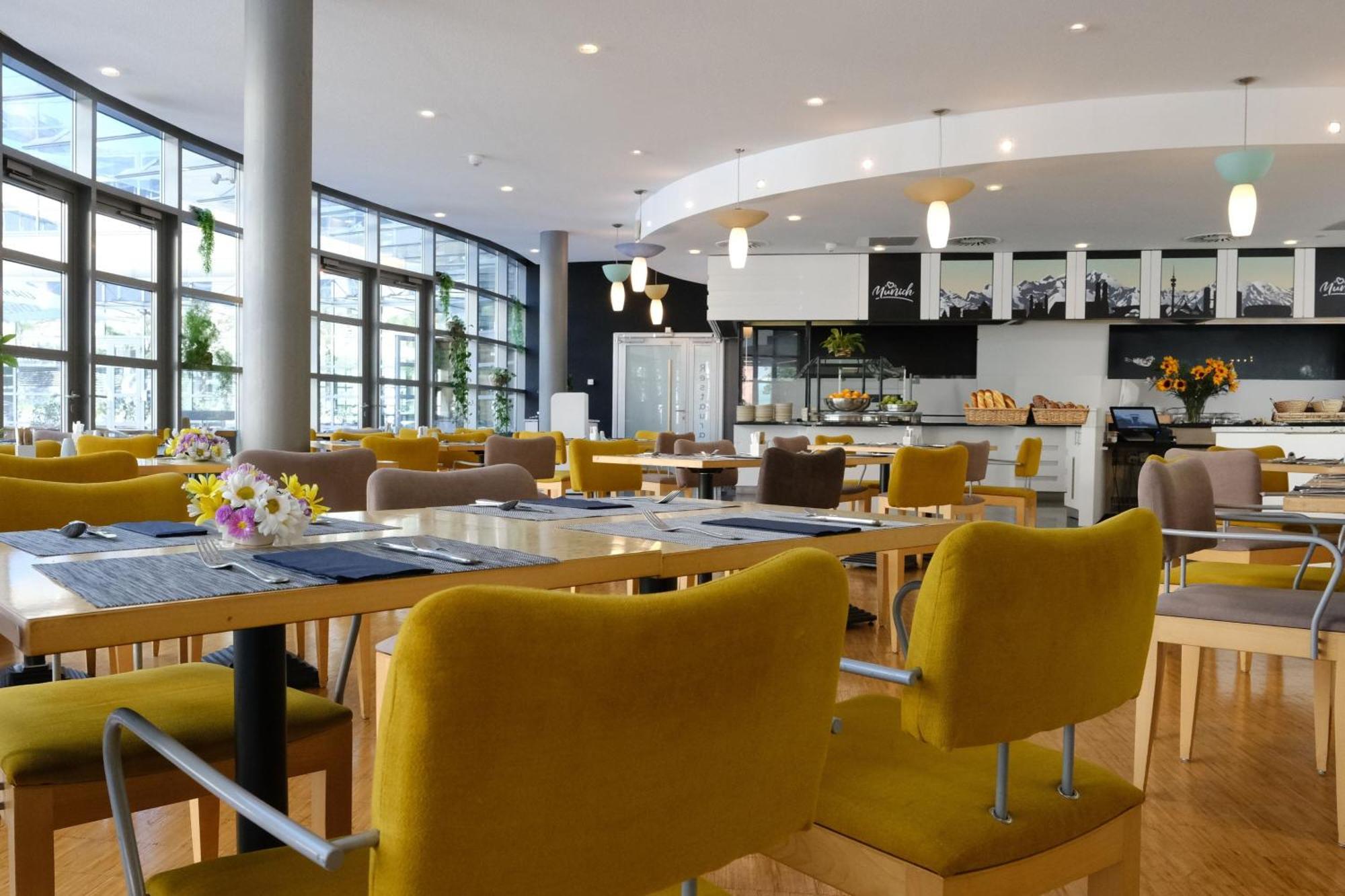 Four Munich Neue Messe Hotel Aschheim Luaran gambar